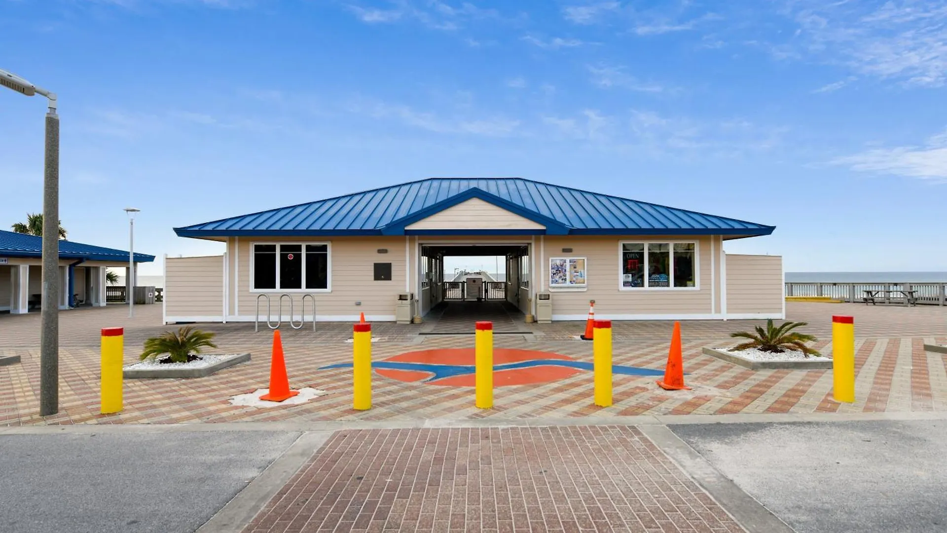 Tropic Winds Condominium #607 By Book That Condo Panama City Beach USA